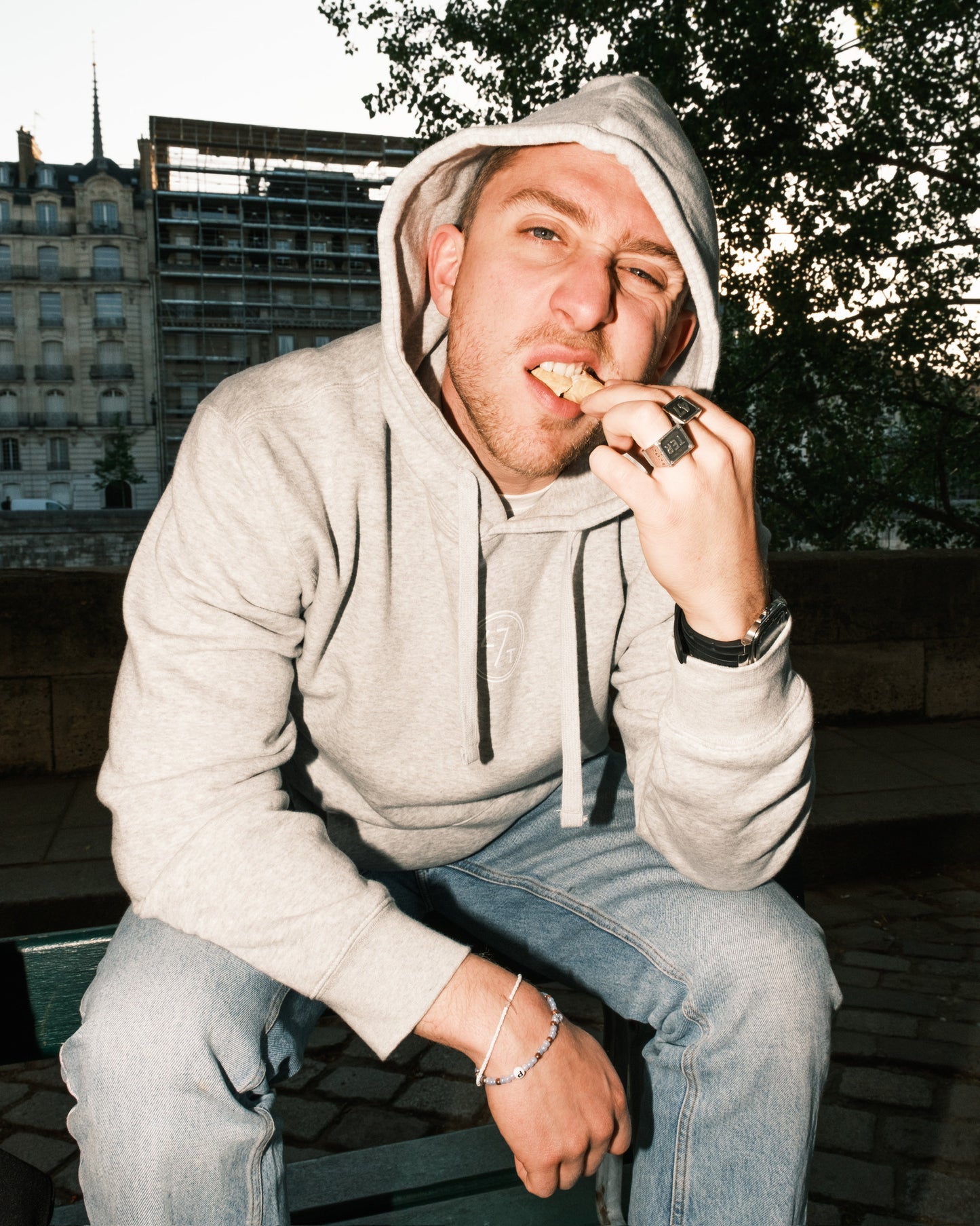 HOODIE GRIS CHINÉ